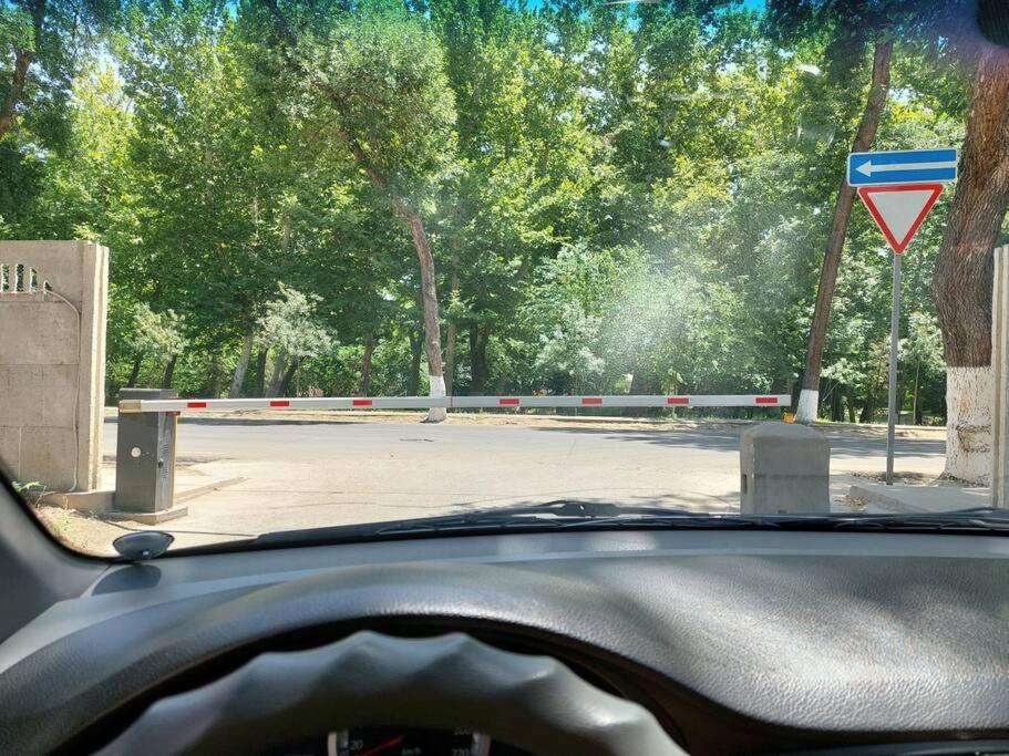 Centr Flat Lägenhet Tasjkent Exteriör bild